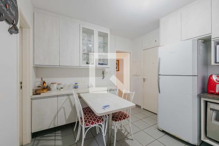 Apartamento para alugar com 155m², 4 quartos e 2 vagasCozinha