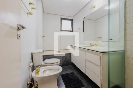 Apartamento para alugar com 155m², 4 quartos e 2 vagasBanheiro da Suíte 1
