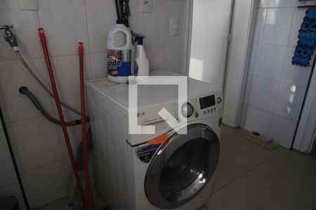 Apartamento à venda com 144m², 3 quartos e 2 vagasLavanderia