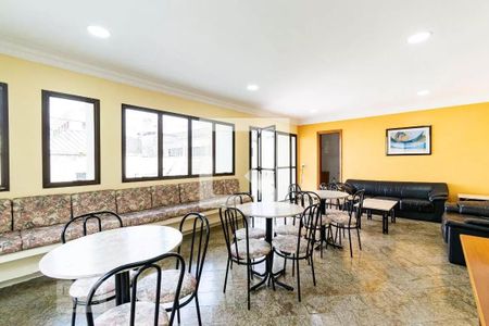 Apartamento à venda com 144m², 3 quartos e 2 vagas Apartamento à venda com 144m², 3 quartos e 2 vagasÁrea comum - Salão de festas