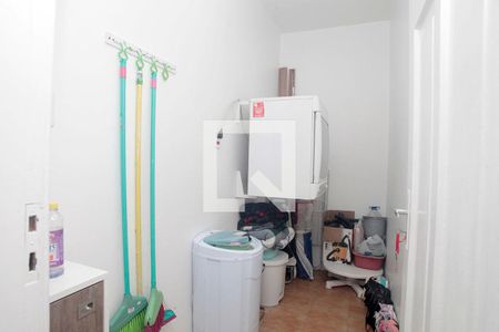 Apartamento à venda com 90m², 2 quartos e sem vagaÁrea de Serviço + Banheiro 2 Serviço + Despensa