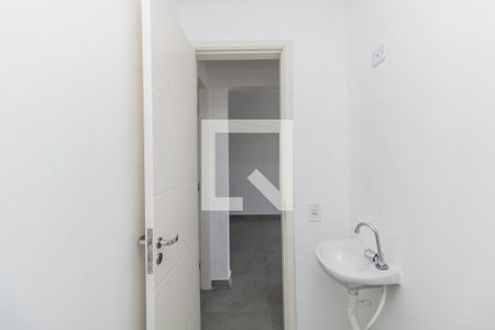 Apartamento para alugar com 42m², 2 quartos e 1 vaga Apartamento para alugar com 42m², 2 quartos e 1 vagaBanheiro