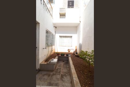 Casa à venda com 148m², 2 quartos e 1 vaga Casa à venda com 148m², 2 quartos e 1 vagaJardim