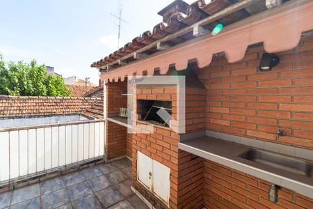 Casa à venda com 148m², 2 quartos e 1 vaga Casa à venda com 148m², 2 quartos e 1 vagaChurrasqueira