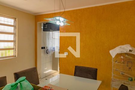 Casa à venda com 149m², 2 quartos e 2 vagas Casa à venda com 149m², 2 quartos e 2 vagasCopa