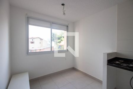 Sala/Cozinha de apartamento à venda com 2 quartos, 32m² em Fazenda Aricanduva, São Paulo