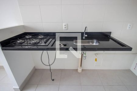 Sala/Cozinha de apartamento à venda com 2 quartos, 32m² em Fazenda Aricanduva, São Paulo