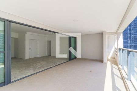 Apartamento à venda com 196m², 3 quartos e 3 vagasVaranda da Sala