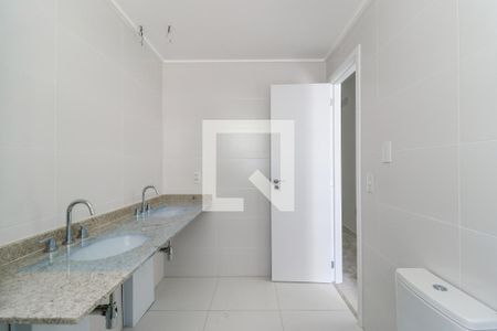 Apartamento à venda com 196m², 3 quartos e 3 vagasBanheiro da Suíte 1