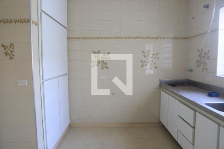 Casa à venda com 250m², 3 quartos e 3 vagasCozinha
