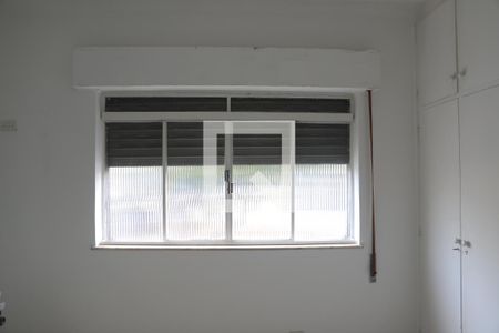 Casa à venda com 250m², 3 quartos e 3 vagasSuite