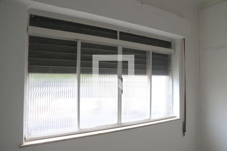 Casa à venda com 250m², 3 quartos e 3 vagasSuite