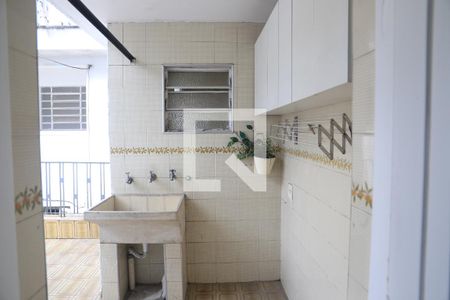 Casa à venda com 250m², 3 quartos e 3 vagasÁrea de Serviço