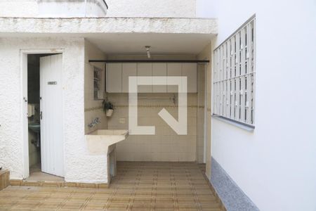 Casa à venda com 250m², 3 quartos e 3 vagasÁrea de Serviço