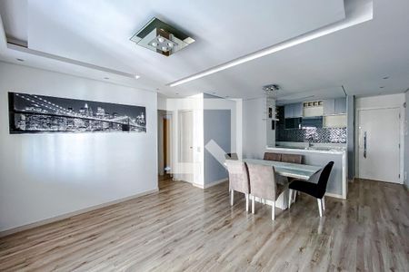 Apartamento à venda com 74m², 2 quartos e 2 vagasSala