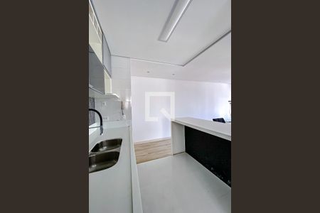 Apartamento à venda com 74m², 2 quartos e 2 vagasCozinha