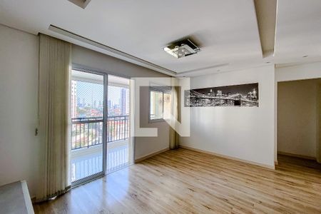 Apartamento à venda com 74m², 2 quartos e 2 vagasSala