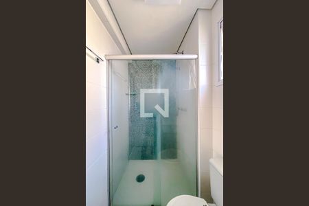 Apartamento à venda com 74m², 2 quartos e 2 vagasBanheiro da Suíte