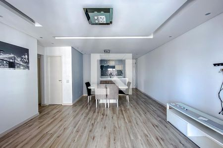 Apartamento à venda com 74m², 2 quartos e 2 vagasSala