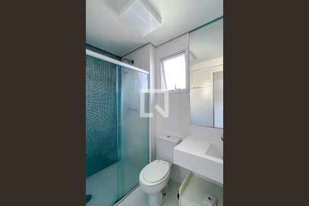 Apartamento à venda com 74m², 2 quartos e 2 vagasBanheiro da Suíte