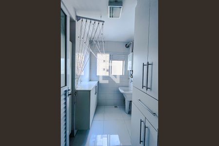 Apartamento à venda com 74m², 2 quartos e 2 vagasÁrea de Serviço