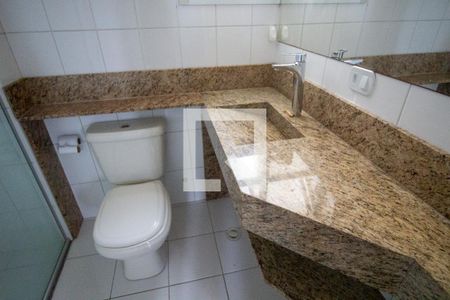 Apartamento para alugar com 70m², 3 quartos e 1 vaga Apartamento para alugar com 70m², 3 quartos e 1 vagaBanheiro