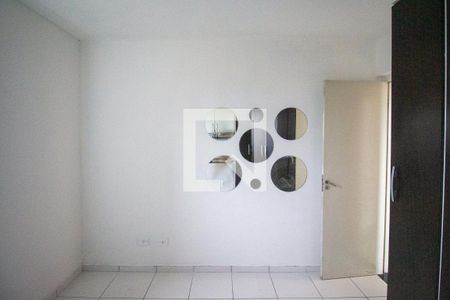 Quarto 2 de apartamento para alugar com 3 quartos, 70m² em Jardim Tua, São Paulo