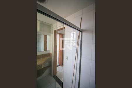 Apartamento para alugar com 70m², 3 quartos e 1 vaga Apartamento para alugar com 70m², 3 quartos e 1 vagaBanheiro