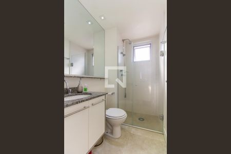 Apartamento para alugar com 76m², 2 quartos e 2 vagas Apartamento para alugar com 76m², 2 quartos e 2 vagasBanheiro da Suíte