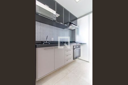 Apartamento para alugar com 76m², 2 quartos e 2 vagas Apartamento para alugar com 76m², 2 quartos e 2 vagasCozinha