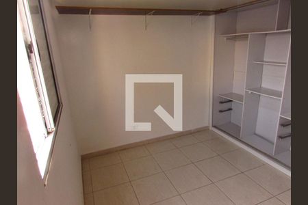 Quarto de casa para alugar com 1 quarto, 45m² em Campo Limpo, São Paulo