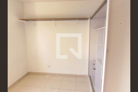 Quarto de casa para alugar com 1 quarto, 45m² em Campo Limpo, São Paulo