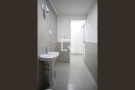 Apartamento para alugar com 45m², 1 quarto e sem vaga Apartamento para alugar com 45m², 1 quarto e sem vagaBanheiro