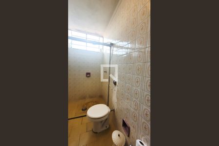 Casa à venda com 160m², 3 quartos e 4 vagasBanheiro da Suíte