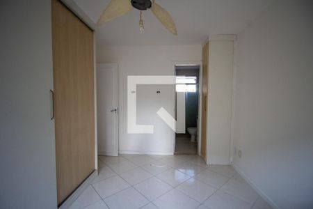 Casa à venda com 200m², 4 quartos e 2 vagasSuíte 2