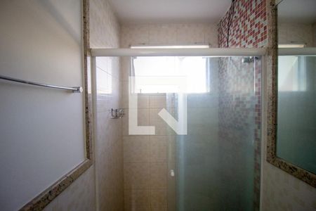 Casa à venda com 200m², 4 quartos e 2 vagasBanheiro da Suíte 2