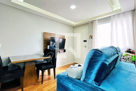 Sala de apartamento para alugar com 2 quartos, 38m² em Jardim Albertina, Guarulhos