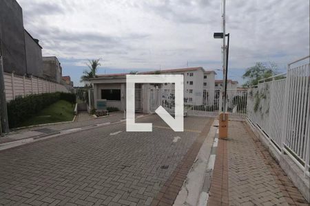 Apartamento para alugar com 38m², 2 quartos e 1 vagaFachada e portaria