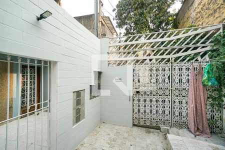 Casa de condomínio para alugar com 68m², 2 quartos e sem vaga Casa de condomínio para alugar com 68m², 2 quartos e sem vagaEntrada do condomínio