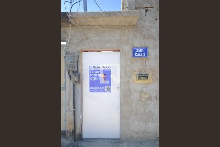 Casa para alugar com 79m², 2 quartos e sem vagaplaca