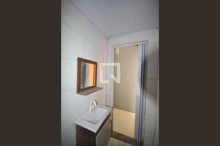 Casa para alugar com 79m², 2 quartos e sem vagaBanheiro