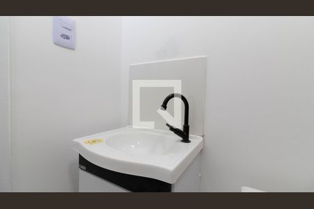 Apartamento para alugar com 49m², 1 quarto e sem vaga Apartamento para alugar com 49m², 1 quarto e sem vagaBanheiro da Suíte