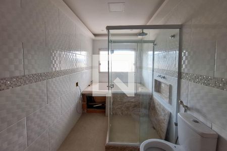 Casa de condomínio para alugar com 350m², 3 quartos e 3 vagasBanheiro da Suíte 3