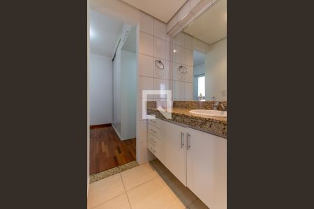 Apartamento à venda com 88m², 3 quartos e 2 vagasBanheiro demi suíte