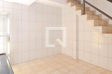 Casa para alugar com 60m², 1 quarto e 1 vagaÁrea de serviço 