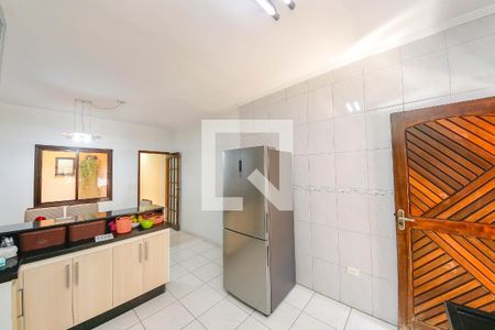 Casa à venda com 128m², 3 quartos e 2 vagas Casa à venda com 128m², 3 quartos e 2 vagasCozinha