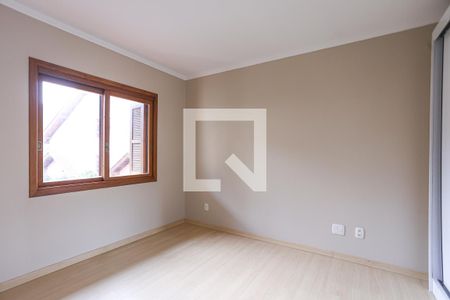 Casa de condomínio à venda com 130m², 3 quartos e 2 vagasSuíte