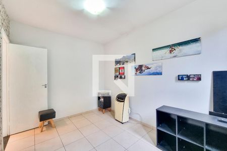 Quarto 2 de apartamento para alugar com 2 quartos, 54m² em Jardim Califórnia, Jacareí