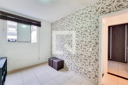Quarto 2 de apartamento para alugar com 2 quartos, 54m² em Jardim Califórnia, Jacareí