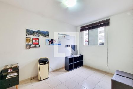 Quarto 2 de apartamento para alugar com 2 quartos, 54m² em Jardim Califórnia, Jacareí